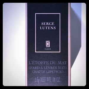 SERGE LUTENS MATTE LIPSTICK RED L'Etoffe duMat M1